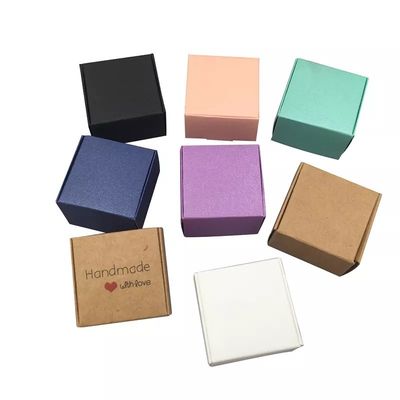 DIY die Kraftpapier-Giftvakje het Document van Mini Jewelry Packing Small Soap Vakje vouwen
